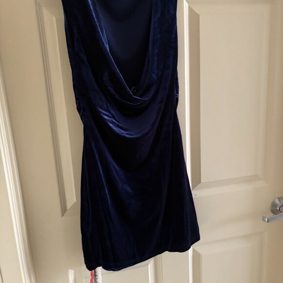 Blue Velvet Backless Mini Dress (NWT!) - Picture 7 of 8